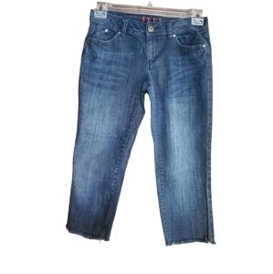 ELLE CAPRI JEANS SIZE 2